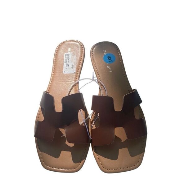 MADDEN GIRL Women’s Slides Sandals Tan Size 9 Flats - Picture 1 of 7